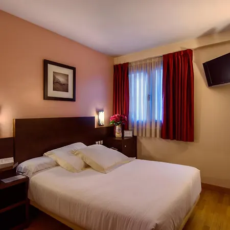 Castro Real 3* Oviede
