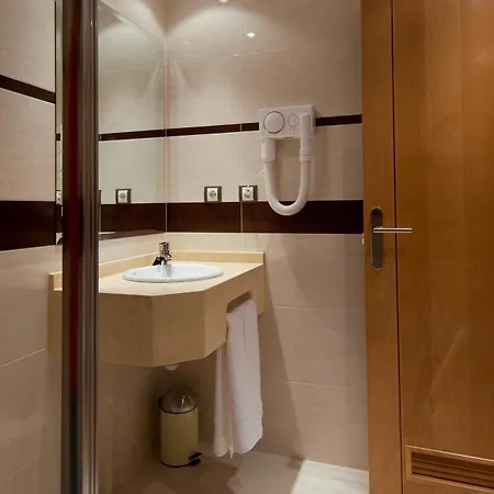 Hotel Castro Real 3*