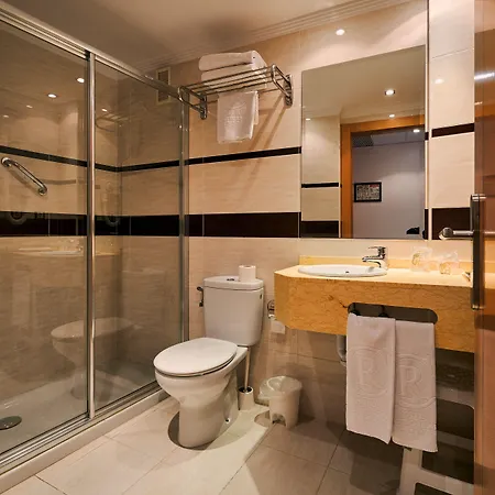 Castro Real 3* Oviedo