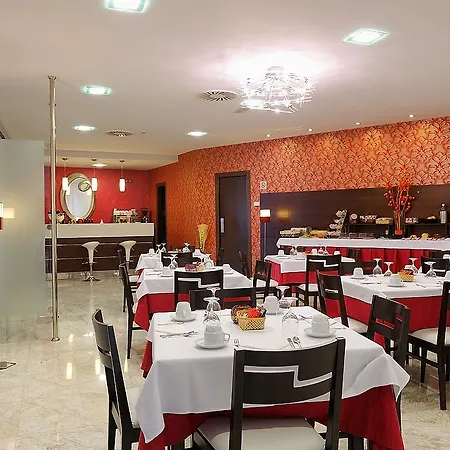 酒店 卡斯特罗里尔酒店